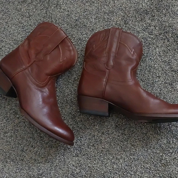 Cuero Leather boots-size 8.5 Cognac Brown 8.5 western pointed toe ankle boots - Picture 3 of 8